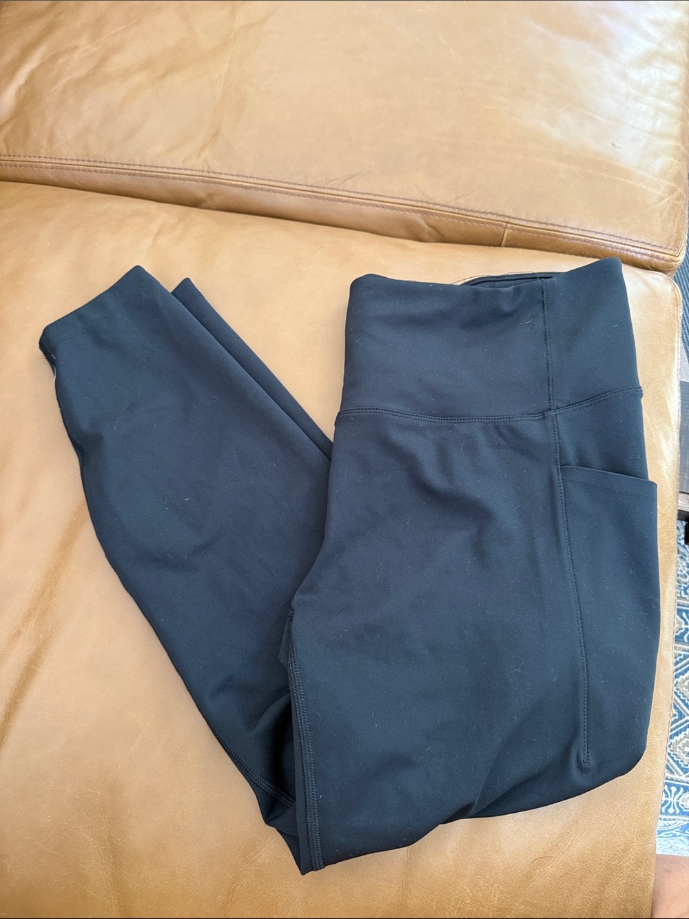 All in Motion Dynamic Flex High Rise 7/8 Length Black  Pocket Leggings